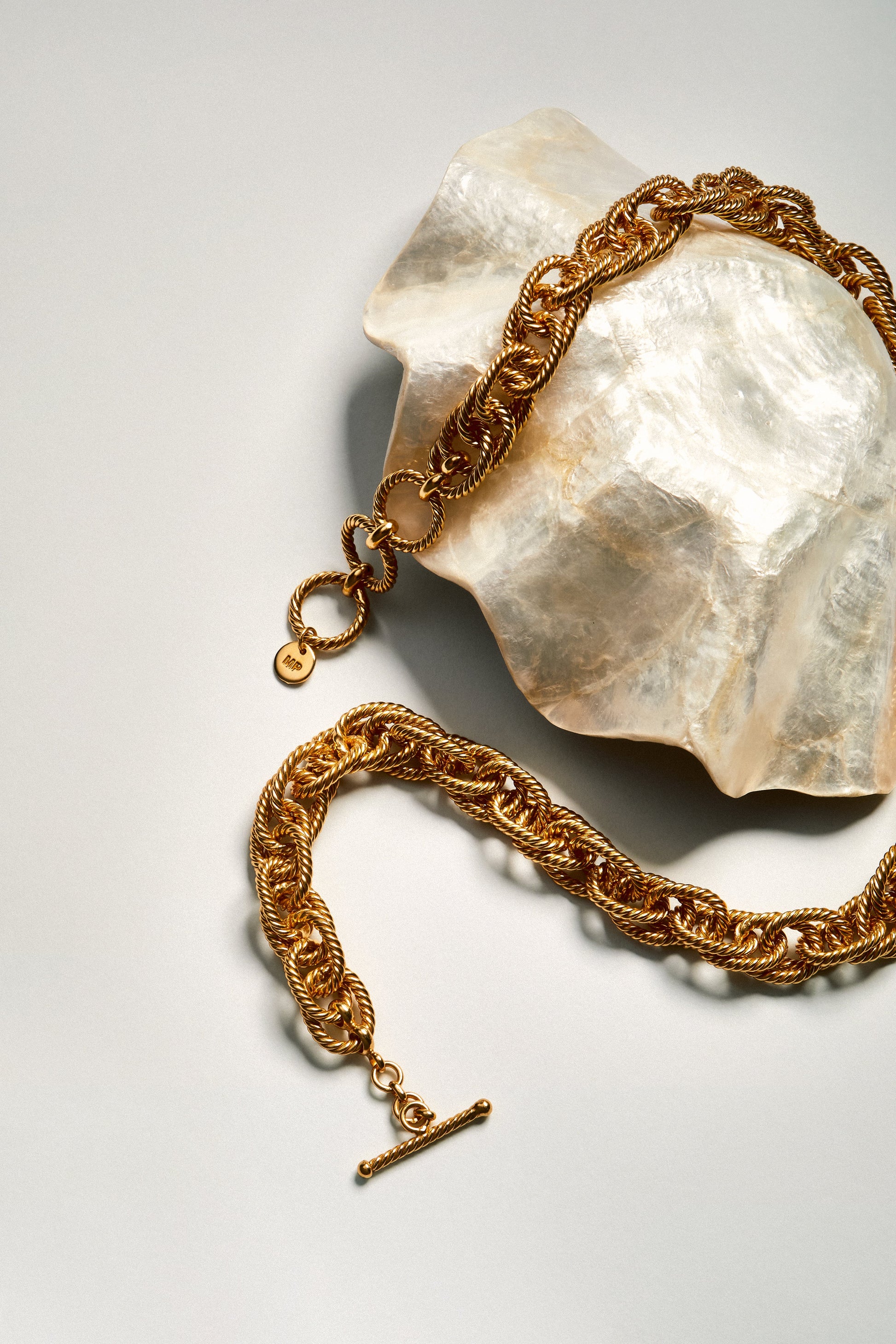 MARJORIE NECKLACE