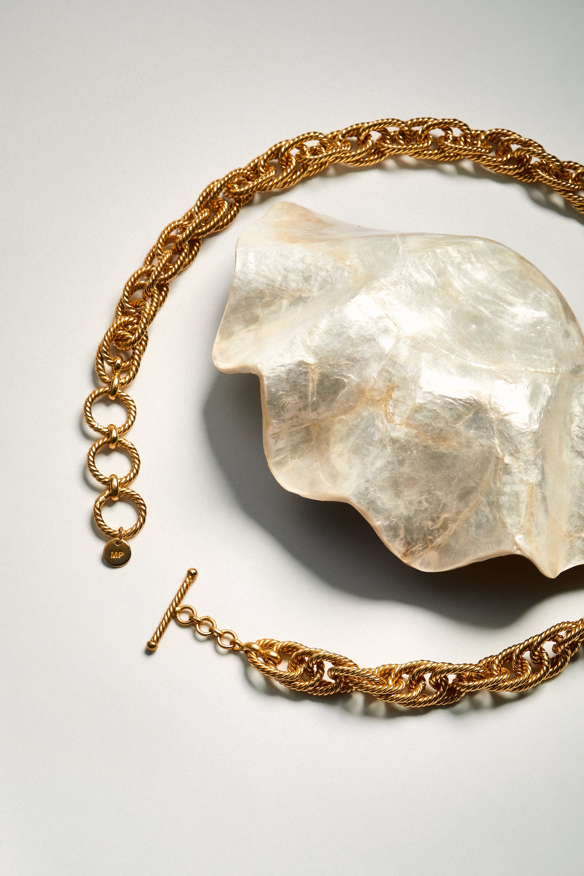 MARJORIE NECKLACE