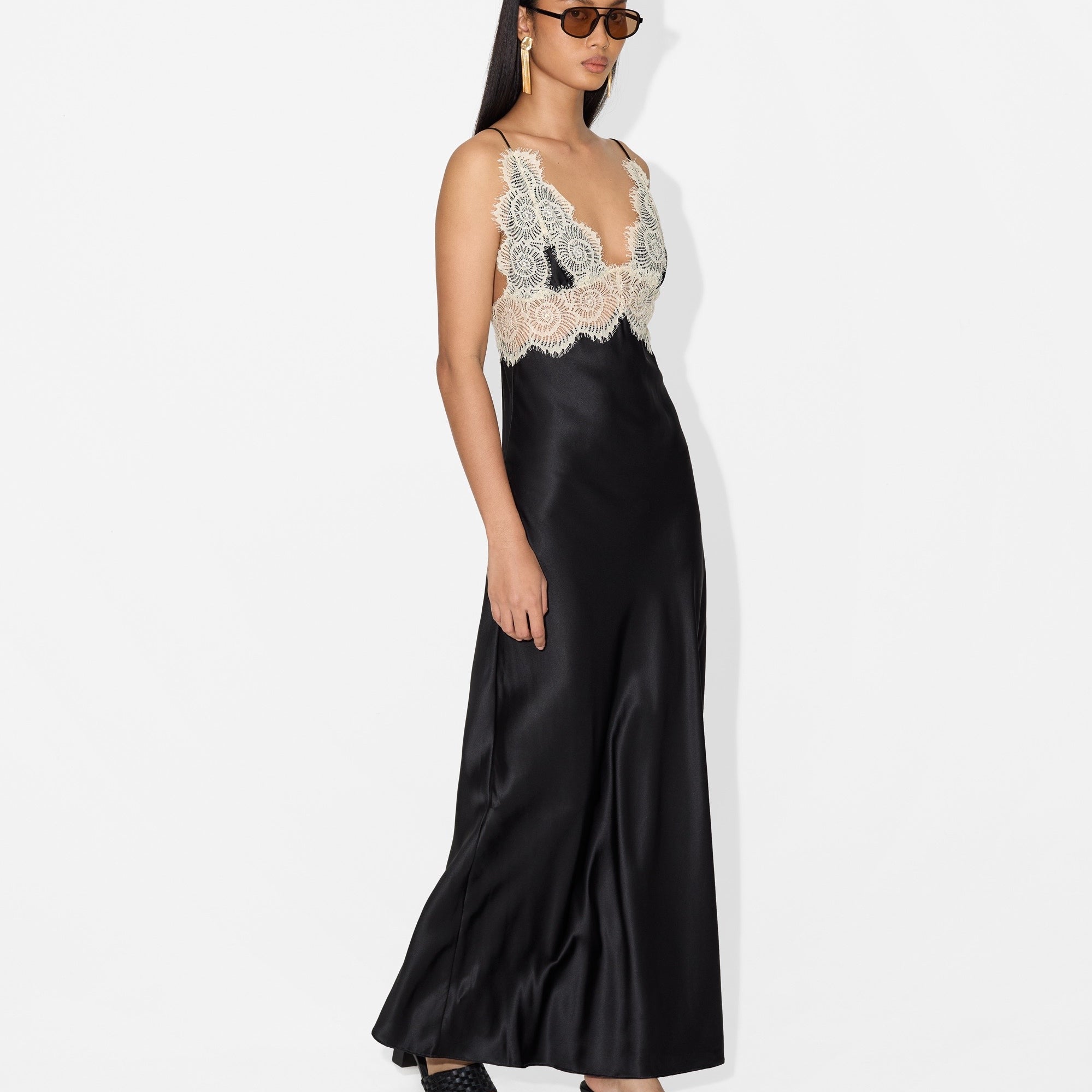 CARMEN DRESS