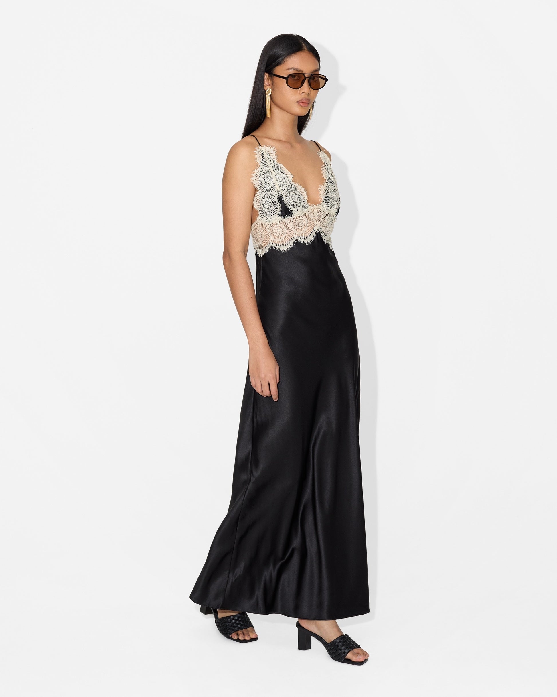 CARMEN DRESS