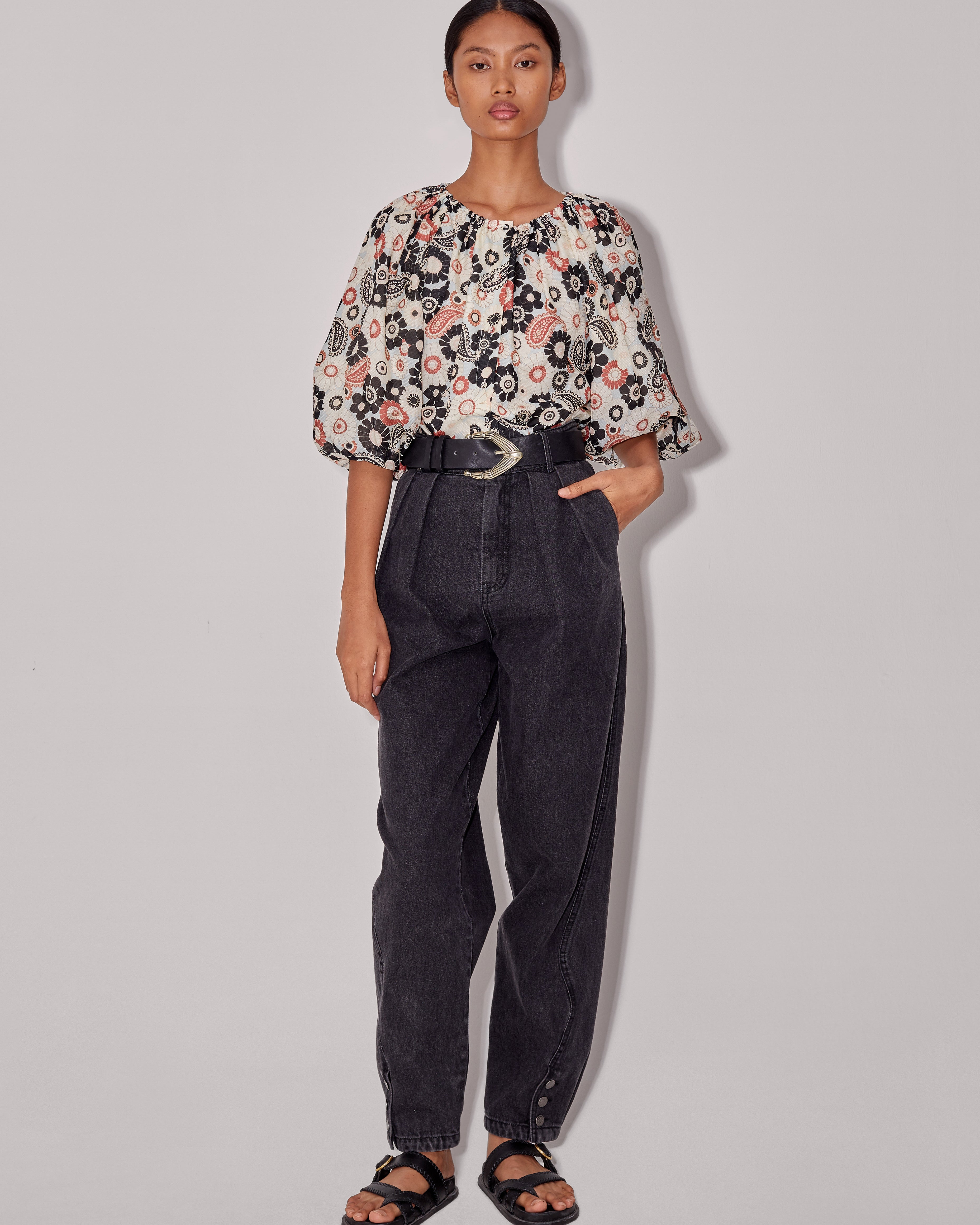 PALLIDA TOP