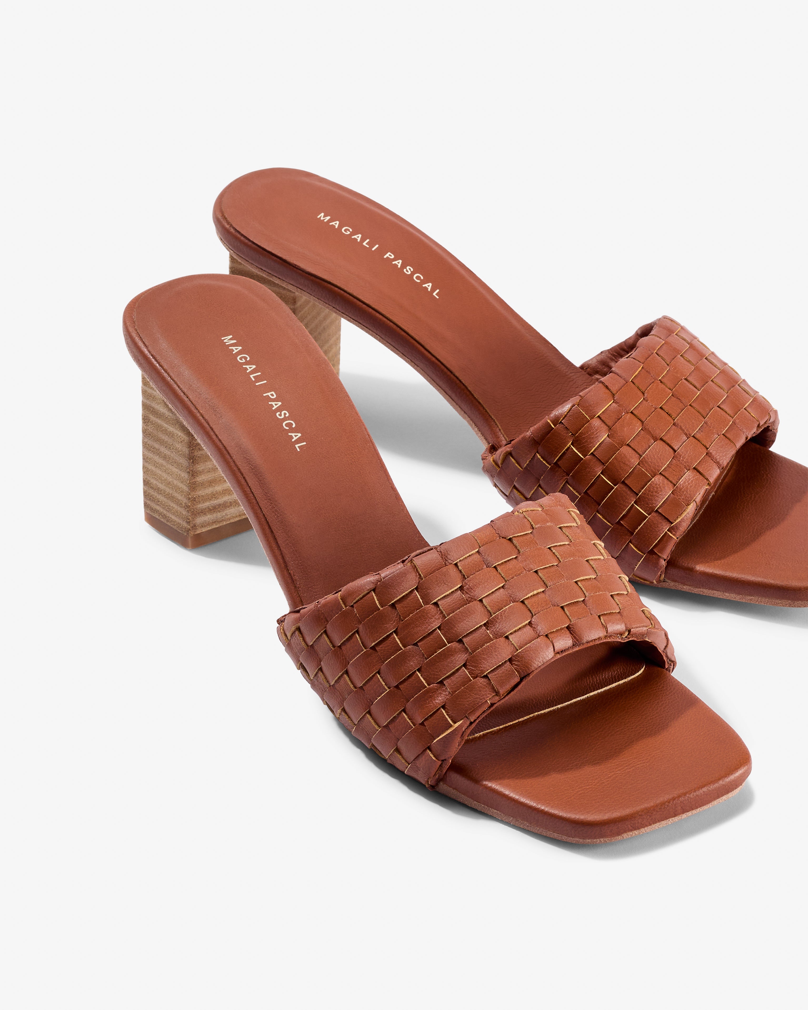 VICTORIA HEELS